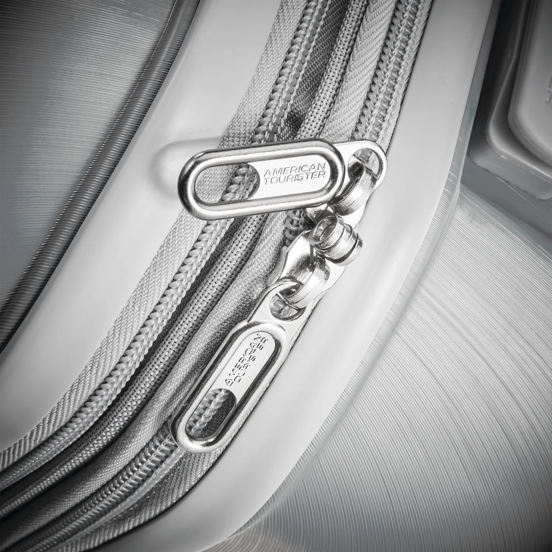American Tourister Pirouette NXT Hardside Large Checked Luggage with Spinner Wheels - Ultramarine