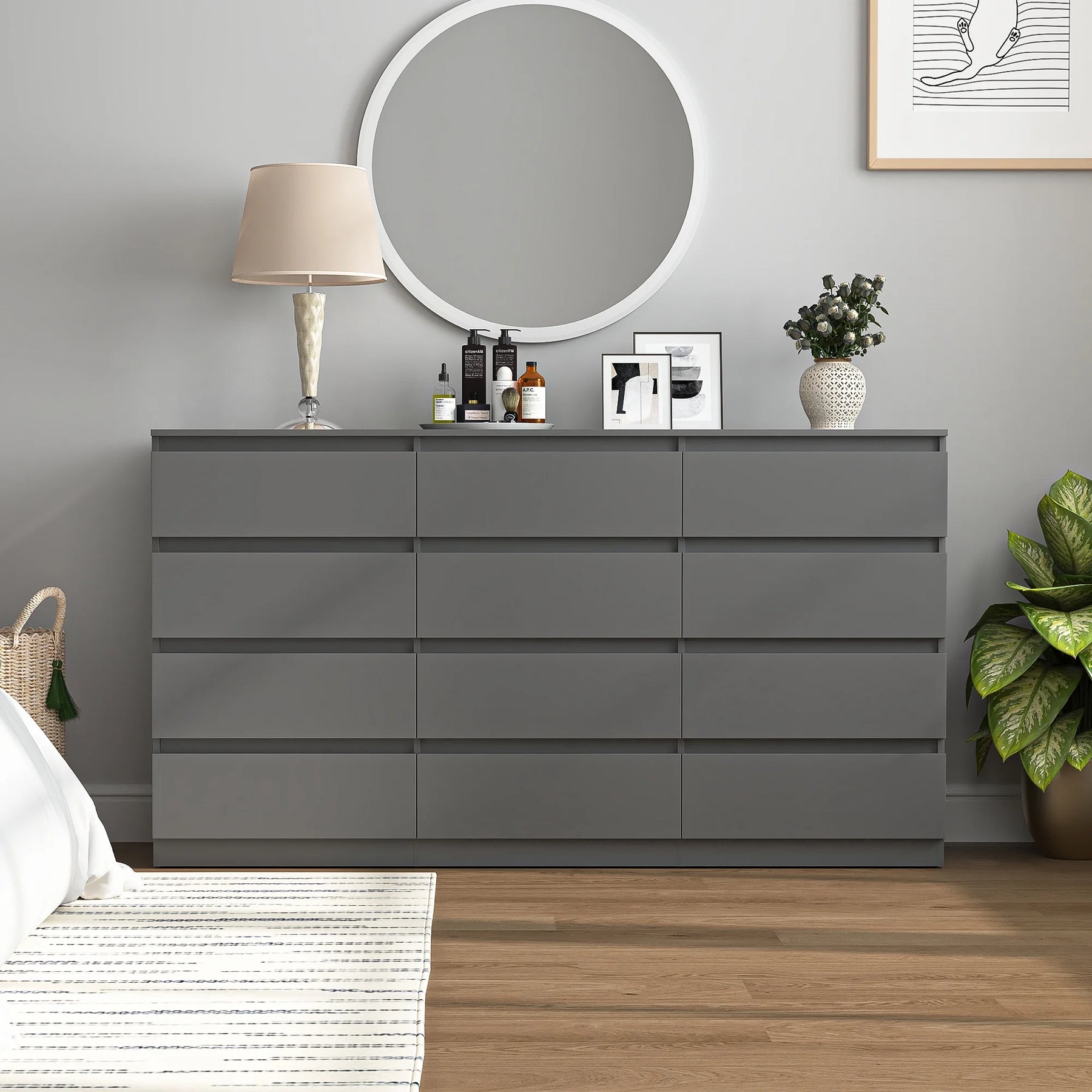 Kadyn Modern 6 Drawer Dresser Wood Cabinet, Dresser for Bedroom, Kitchen Storage Cabinet with Drawers, Chest of Drawers(Black)