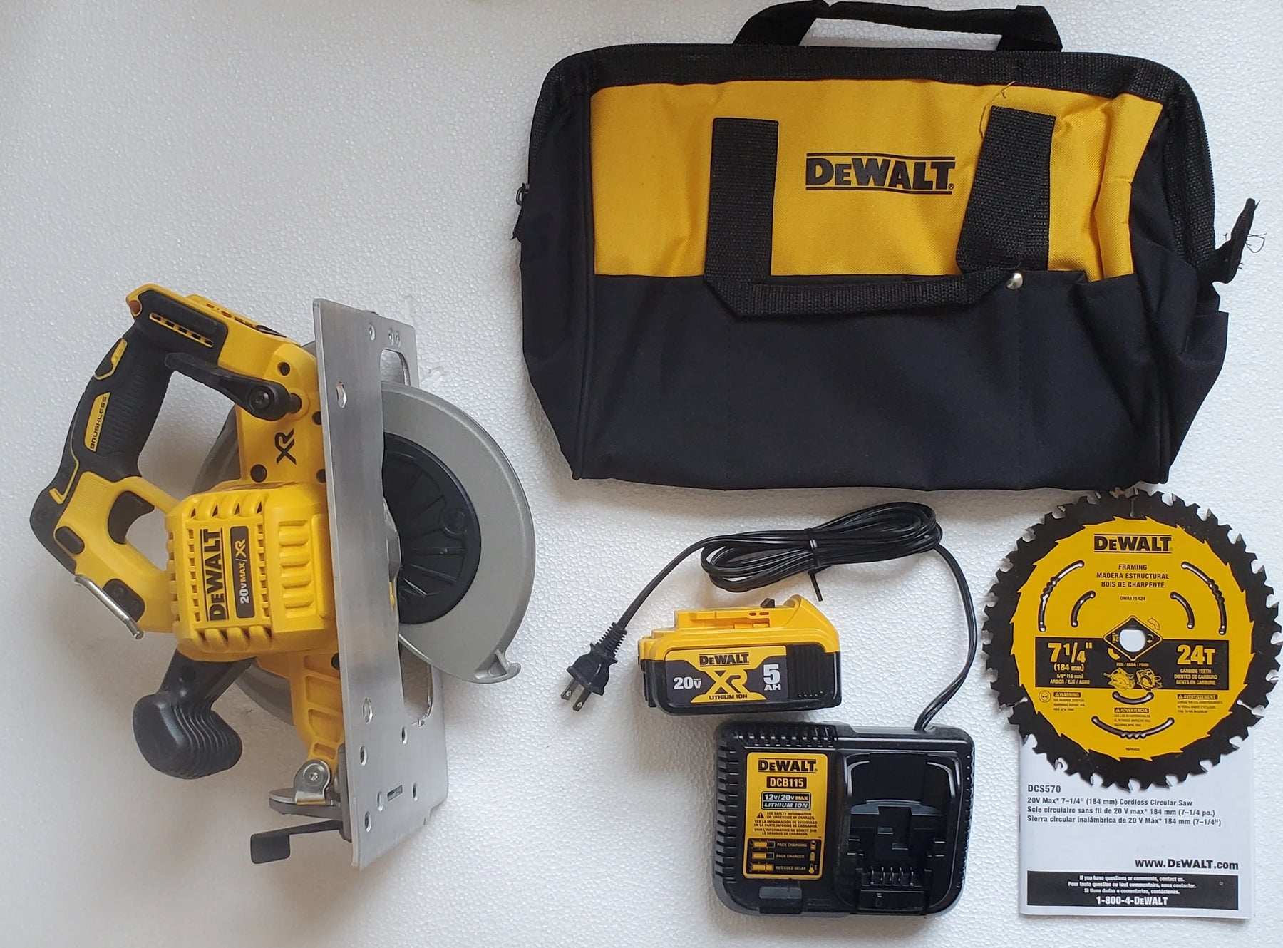 Dewalt 20V Max Brushless 7 - 1/4 Circ Saw Kit