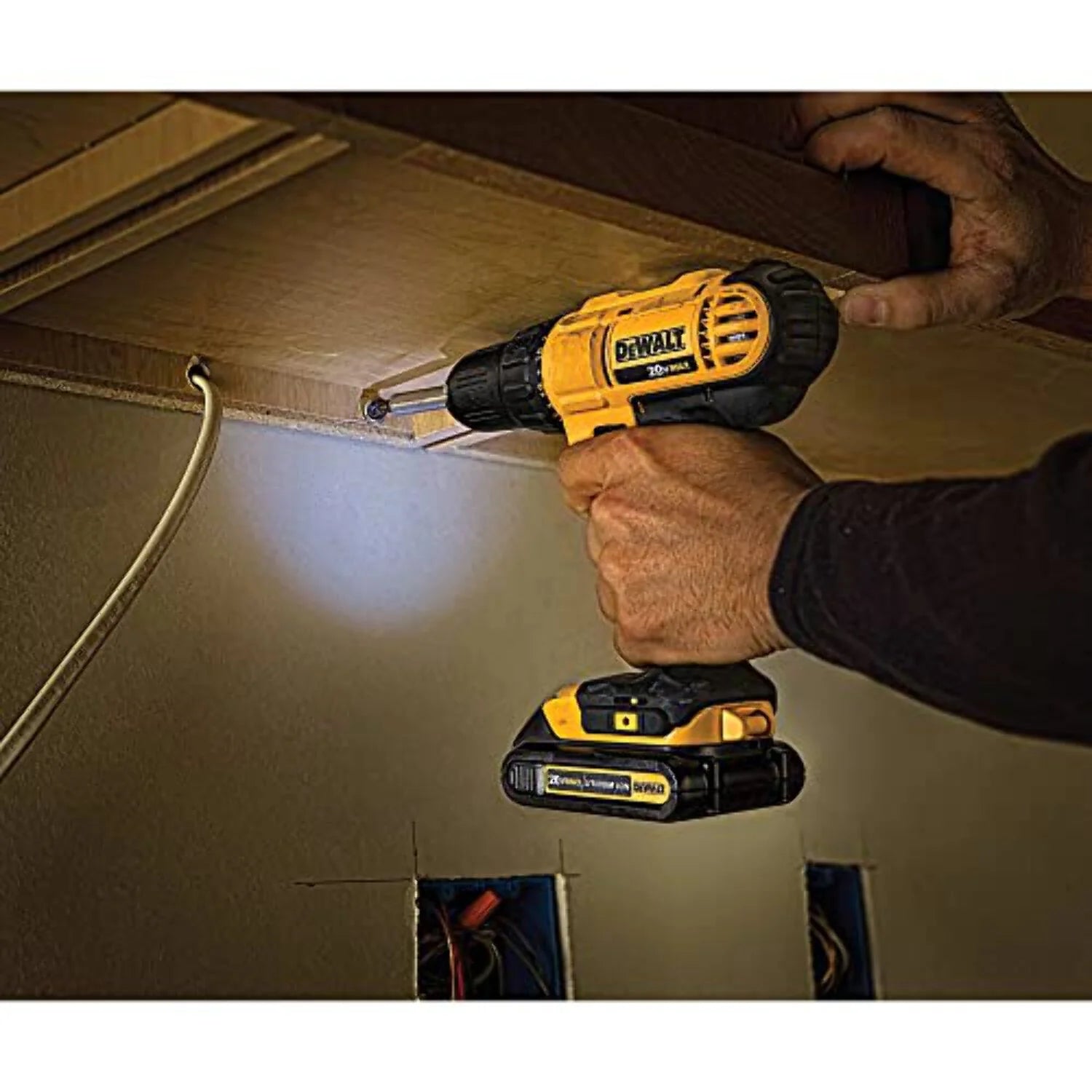DEWALT 20V Max Cordless Drill/Driver Kit, Compact, 1/2 - Inch (DCD771C2), Yellow